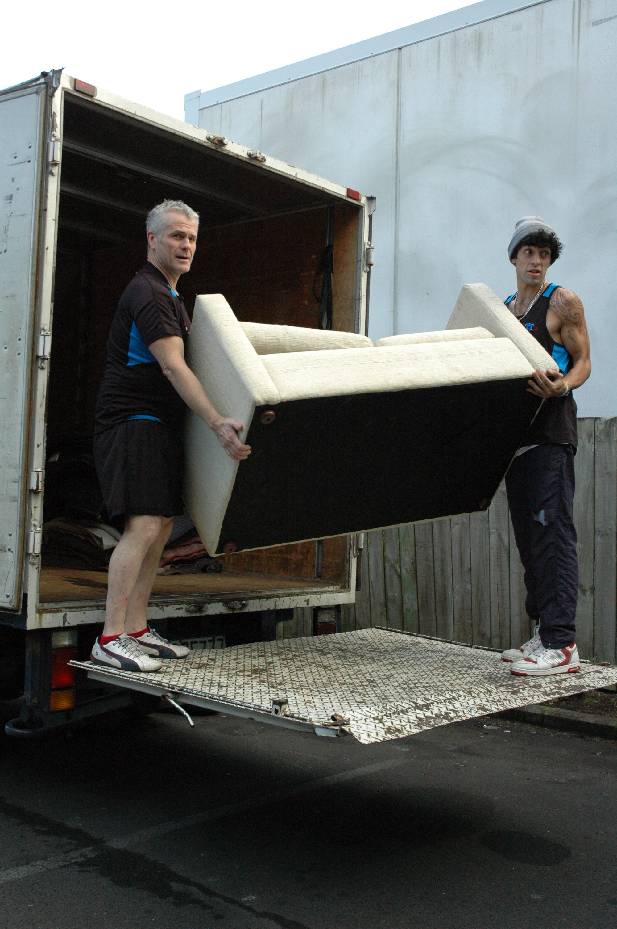 Single Item Furniture Moves and Removal Services Auckland